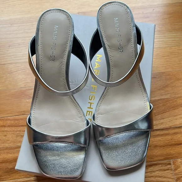 Marc Fisher Sandals - Picture 2 of 6